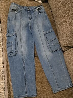 Light Wash Cargo Denim Jeans